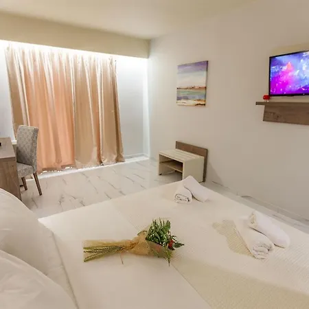 Harmony Rethymno 酒店 斯泰洛米诺斯